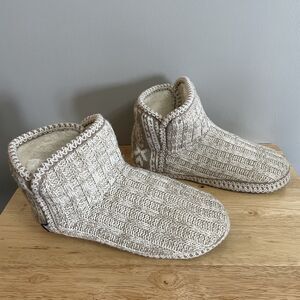 MUK LUKS 16024 Knit Sweater Slippers Beige Booties Women's US Size L (9-10)